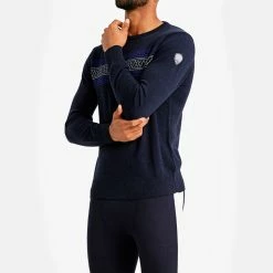 We Norwegians Signature Crewneck Men Navy 9 We Norwegians Signature Crewneck Men Navy -We Norwegians Shop 1778 navy 3 2400x