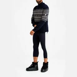 We Norwegians Setesdal Crewneck Men Navy 12 We Norwegians Setesdal Crewneck Men Navy -We Norwegians Shop 1783 navy 3 2400x