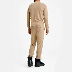 We Norwegians Tind Crewneck Men Camel -We Norwegians Shop 1992 camel 2 a0d6f3d8 2bb8 40ca 99fc fb76497538e8 2400x
