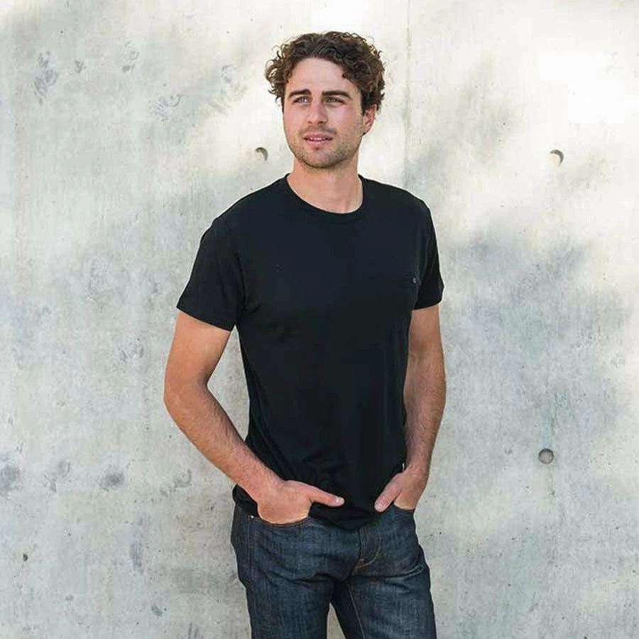 We Norwegians Base One Pocket Tee Men Black 4 We Norwegians Base One Pocket Tee Men Black - Image 3