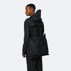 RAINS Helmet Bag 12 RAINS Helmet Bag -We Norwegians Shop HelmetBlack2 2400x