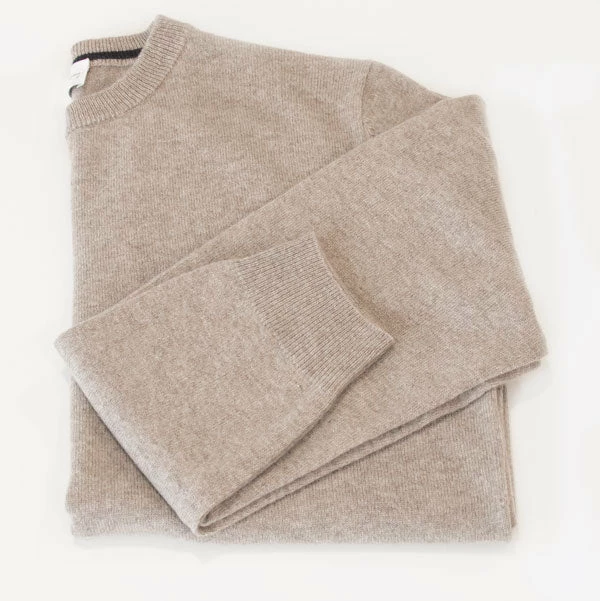 We Norwegians Blefjell Cashmere Crewneck Men Sand 4 We Norwegians Blefjell Cashmere Crewneck Men Sand - Image 2