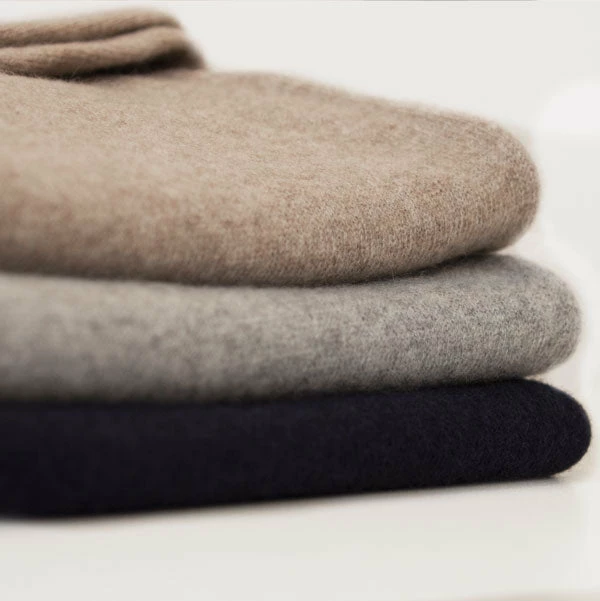 We Norwegians Blefjell Cashmere Crewneck Men Sand 5 We Norwegians Blefjell Cashmere Crewneck Men Sand - Image 3