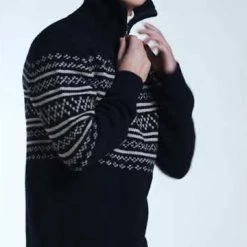 We Norwegians Setesdal 1/4 Zip Sweater Men Navy 13 We Norwegians Setesdal 1/4 Zip Sweater Men Navy -We Norwegians Shop hqdefault f4740fba 6d5a 4411 af72 9c31c84beceb 2400x